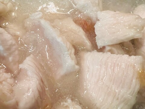 夏にさっぱり！鶏胸肉の梅おろし煮